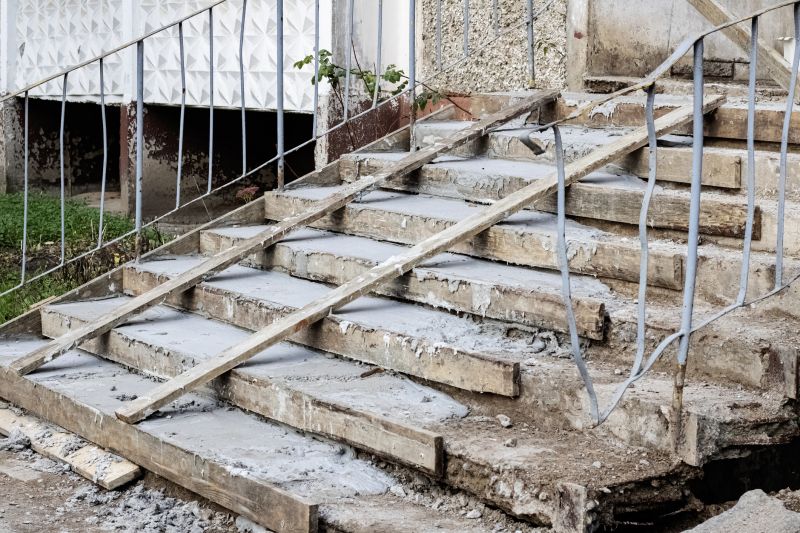 Hardwood Stairs Repair in Kansas City, KS
